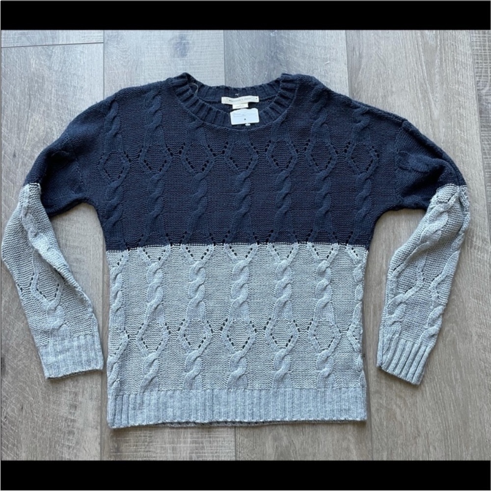 Urban Outfitters Coincidence & Chance Colorblock Sweater Size Small